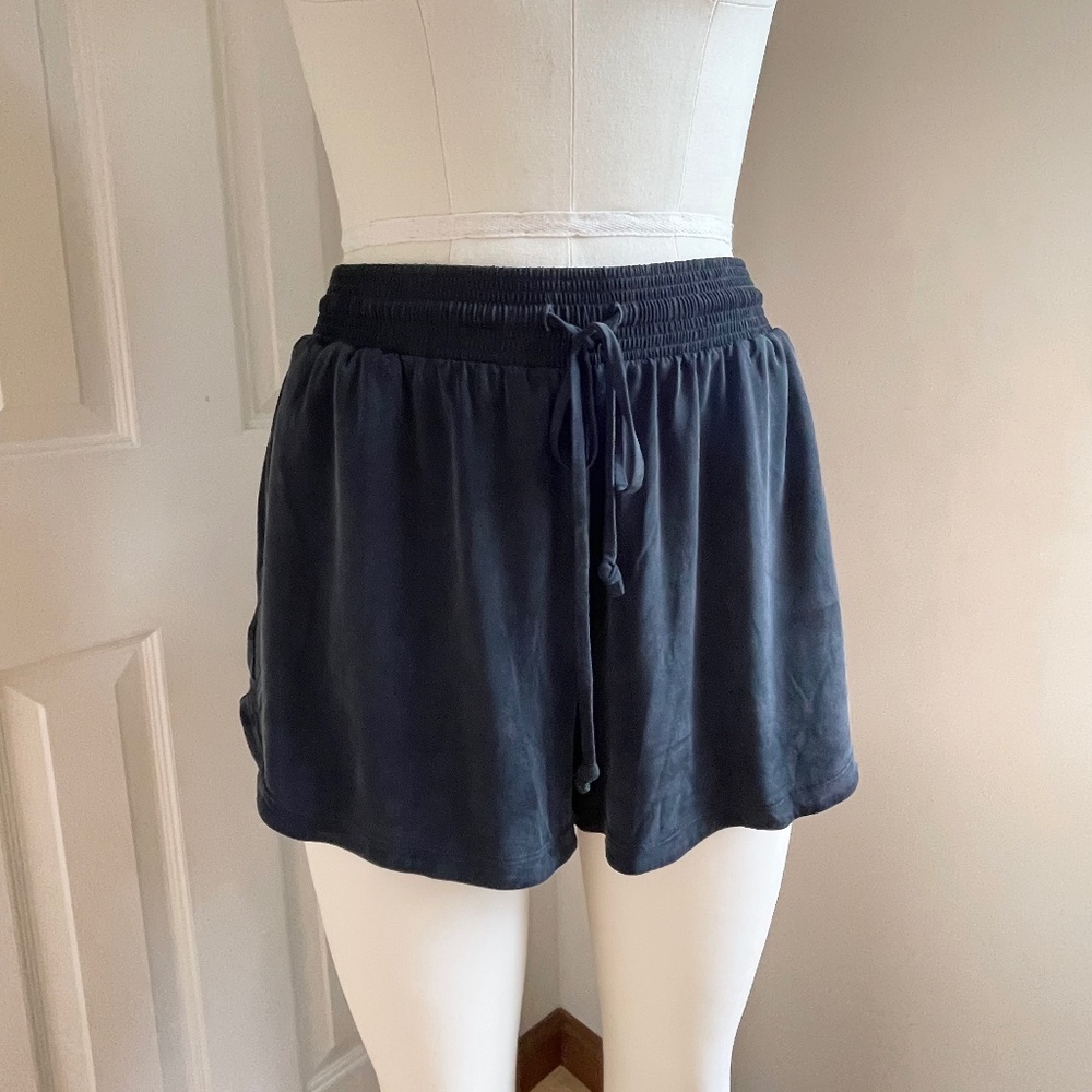 Lululemon Lab Cupro Lounge Shorts Womens Small